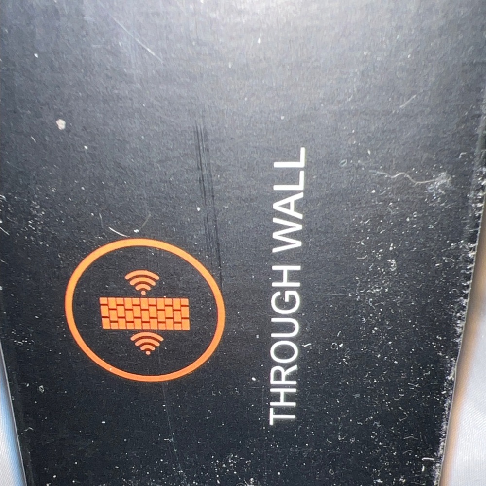 White Modem-Router Combo - Picture 8 of 10
